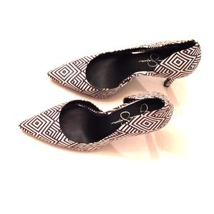 Black and White Jazzy Dress Shoe